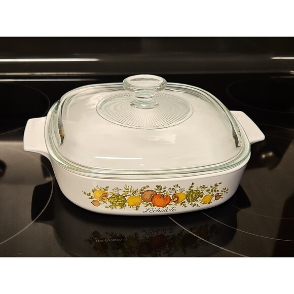 Vintage CorningWare L'Echalote A-8-B 1.4 L Spice Of Life Dish With Glass Lid - Picture 3 of 11
